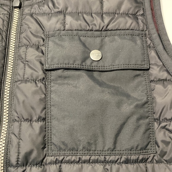 Carhartt Reversible Quilted Vest - Picture 8 of 14